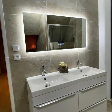 Superbe A 2 Km Centre De Colmar ヴィラ *